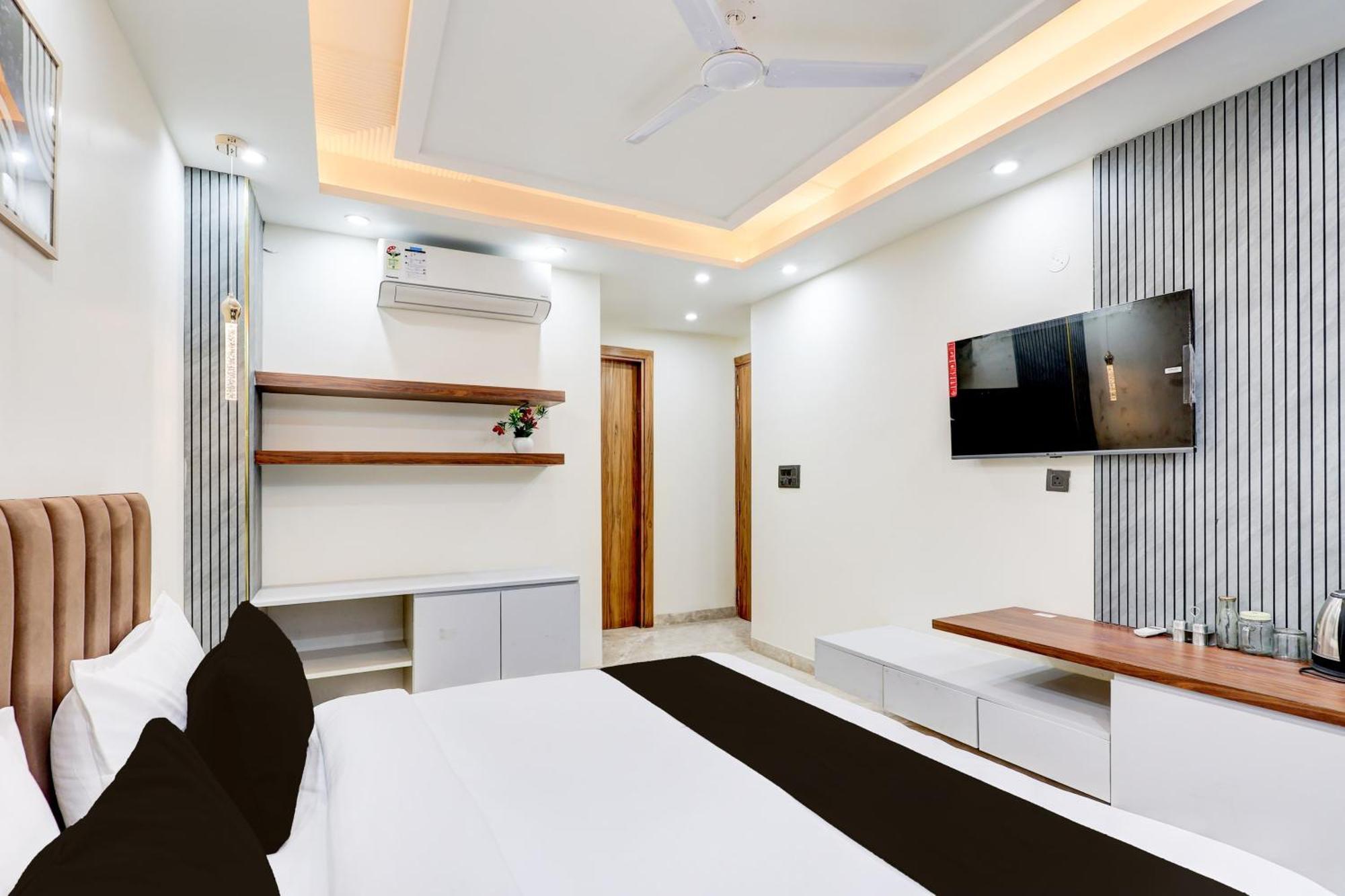 Super Hotel O Sector 43 Gurgaon Exterior foto